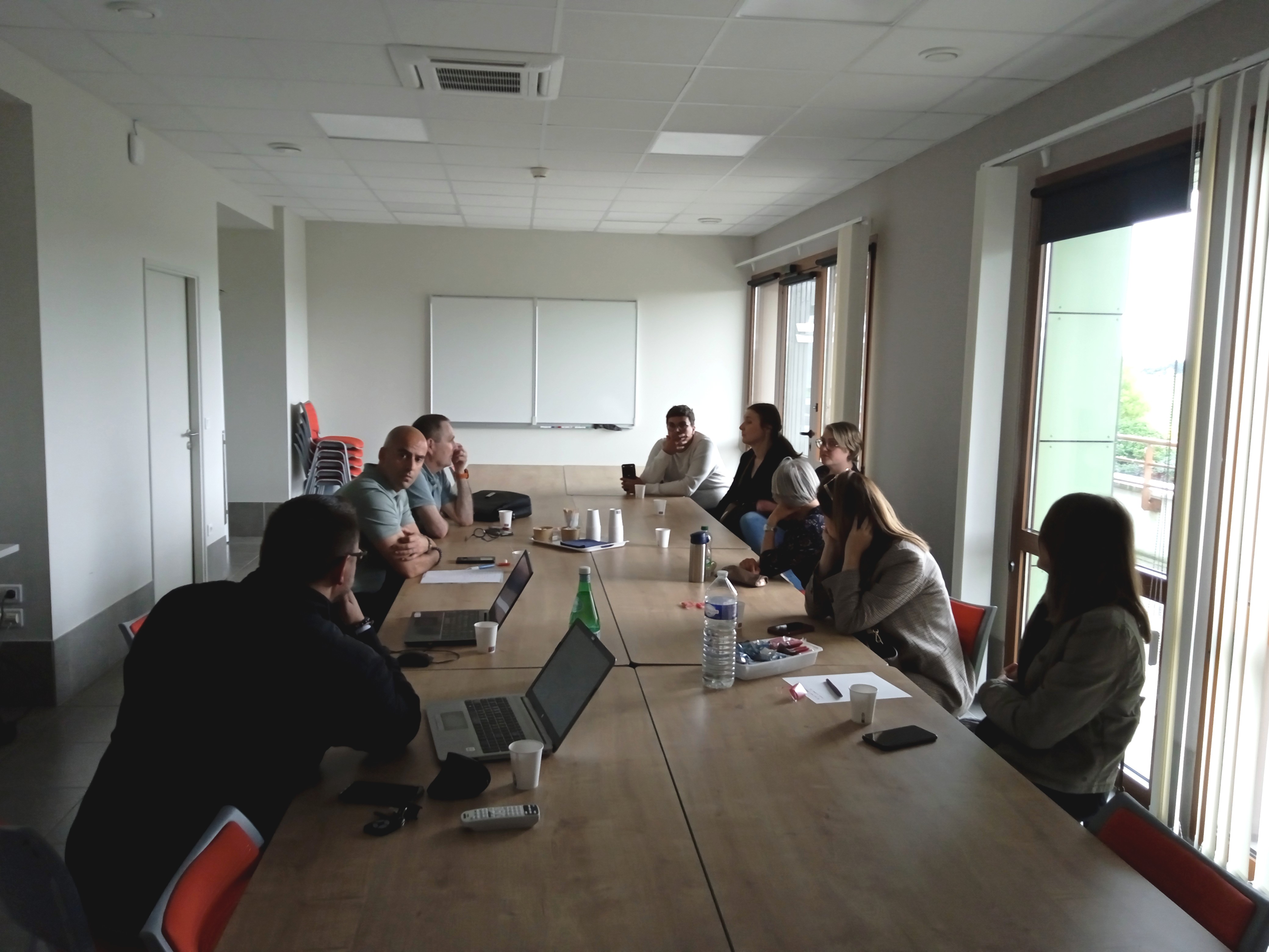 Merci à l'ensemble de l'équipe de la MAS de DECHY (Les Papillons Blancs du Douaisis) ! Votre accueil a permis à nos stagiaires CAFERUIS de découvrir un lieu de vie exceptionnel, et d'obtenir réponses à leurs nombreuses questions.